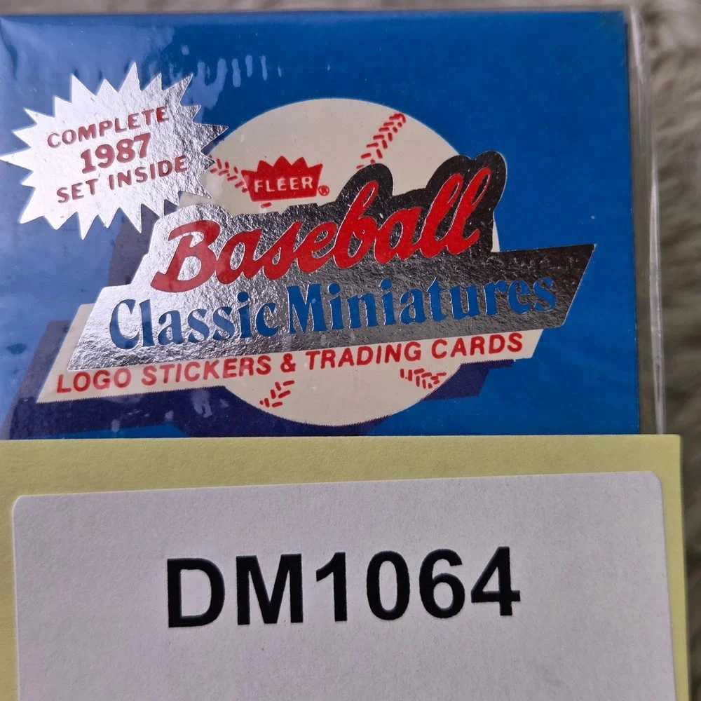 1987 Fleer Baseball Classic Miniatures Complete Set 120 Cards 18 Stickers Sealed